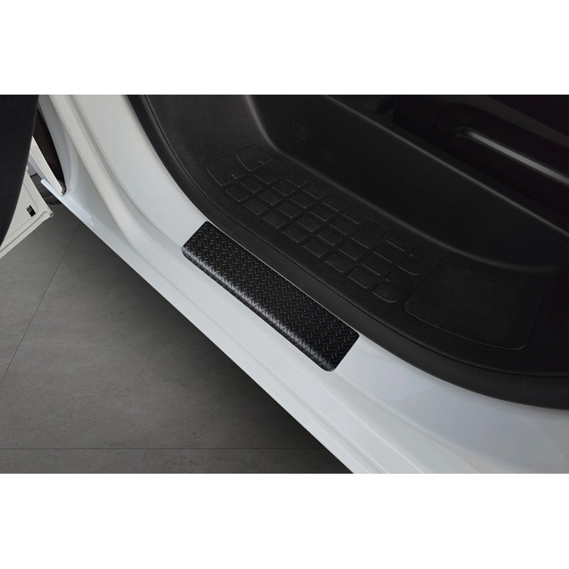 Avisa, Trinbeskyttere, Aluminium, Passer til Toyota Proace Verso II, Citroën Spacetourer/Jumpy 4d 2016-, Peugeot Expert 4d 2016-2021 & FL 2021, Traveller 2016-, Opel Vivaro III/Zafira Life 2019-, 'Riflet Plade' – 4 dele – Sort