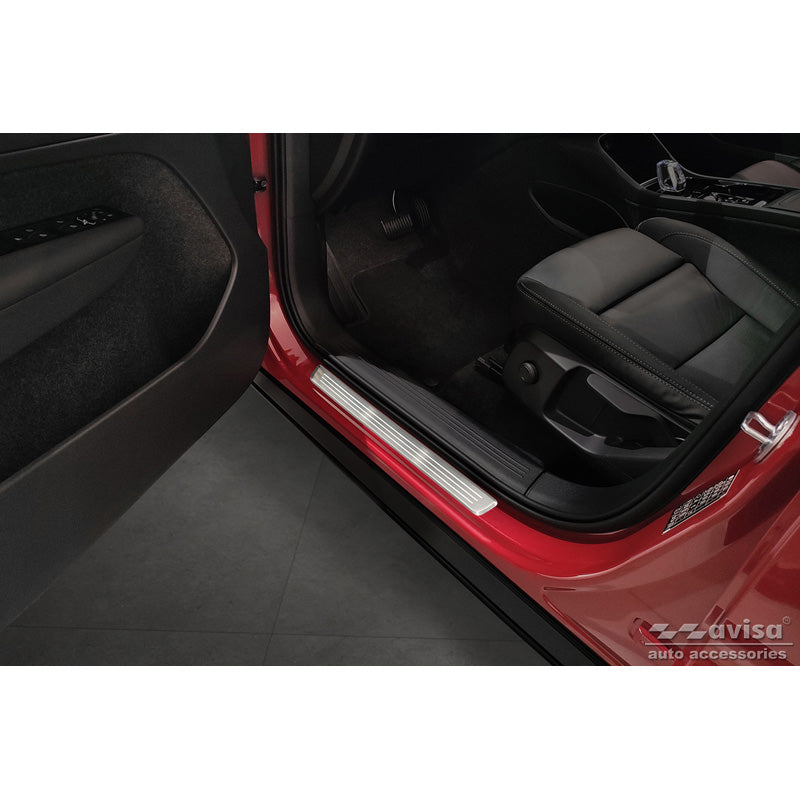 Avisa, battitacco, acciaio inox, compatibile con Volvo XC40 2018- - 'Lines' - 4 pezzi