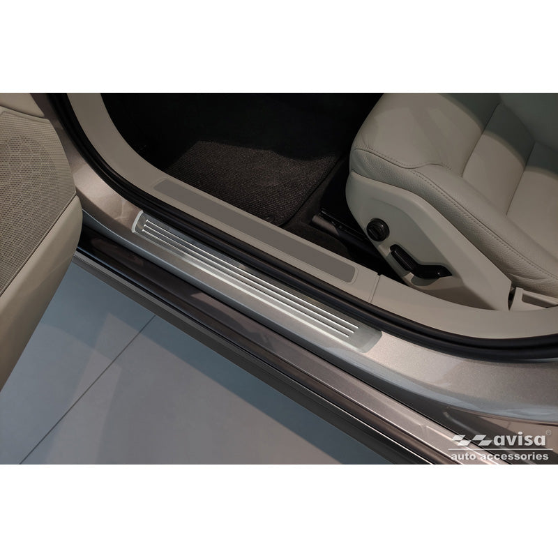 Avisa, protectores de umbral, acero inoxidable, compatible con Volvo V90 y V90 Cross Country 2016- - 'Lines' - 4 piezas