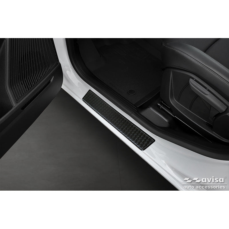 Avisa, Trinbeskyttere, Aluminium, Passer til Renault Express 2021-, 'Riflet Plade' – 2 dele, Sort