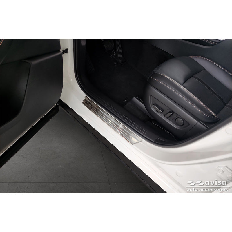 Avisa, Protections de seuil, acier inoxydable, convient à Mazda CX-60 (KH) 2022- - 'Lines' - 4 pièces
