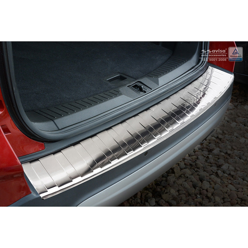 Avisa, protector de parachoques trasero, acero inoxidable, compatible con Ford Kuga II 2013-2019 'Ribs' (Long version)