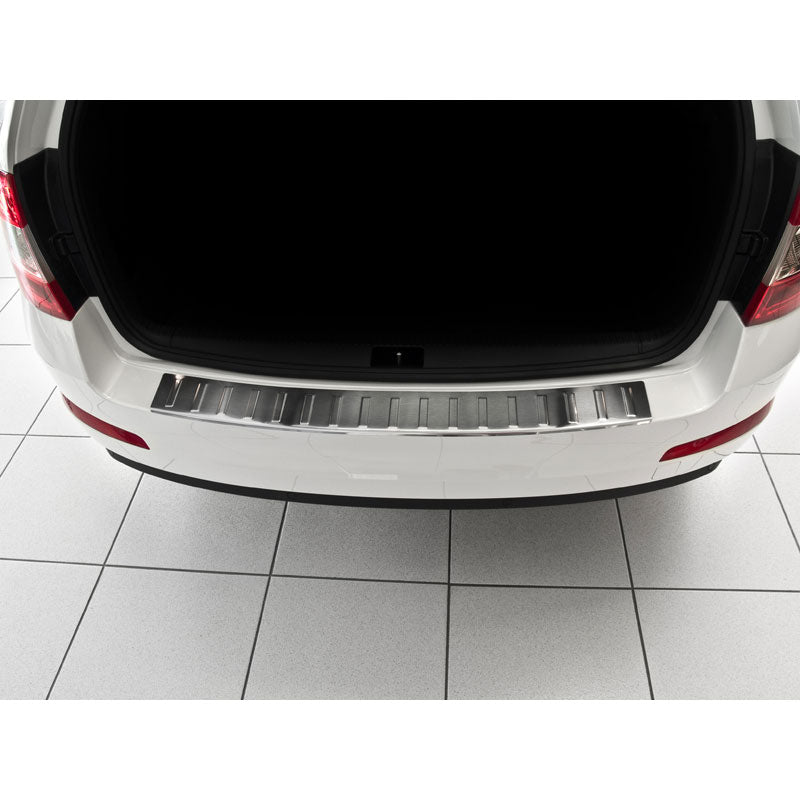Avisa, protector del paragolpes trasero, acero inoxidable, compatible con Skoda Octavia III Kombi 2013-2016 'Ribs'