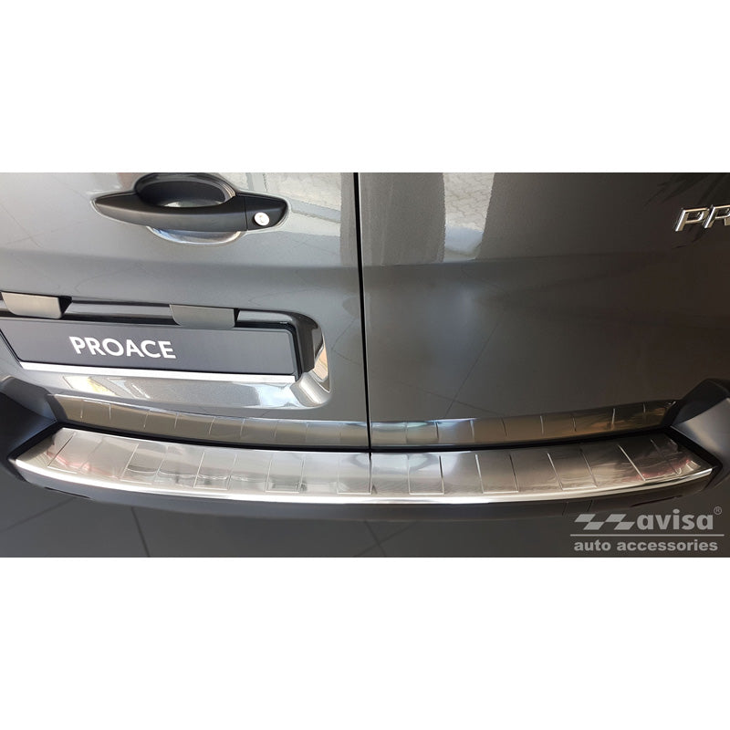 Avisa, ochrana zadního nárazníku, nerezová ocel, pasuje na Toyota Proace II Furgon 2016- & Opel Zafira Life 2019- 'Ribs'