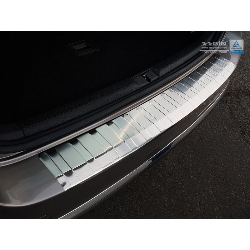 Avisa, ochrana zadního nárazníku, nerezová ocel, pasuje na Volkswagen Passat B7 Variant 2010-2014 'Ribs'