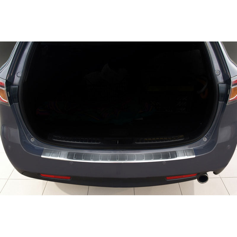 Avisa, ochrana zadního nárazníku, nerezová ocel, pasuje na Mazda 6 combi 2008-2012 'Ribs'