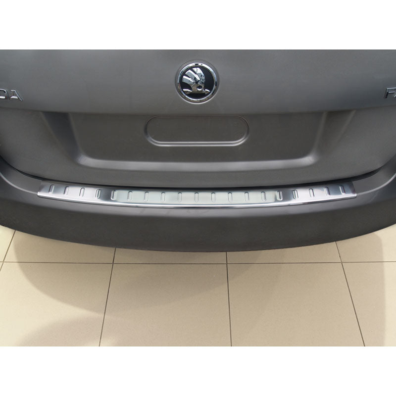 Avisa, ochrana zadního nárazníku, nerezová ocel, pasuje na Skoda Fabia II Combi 2007- 'Žebra''