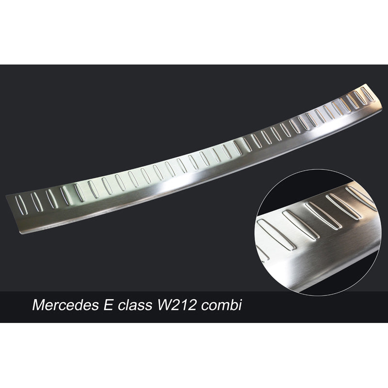 Avisa, Protezione paraurti posteriore, Acciaio inossidabile, adatto a Mercedes E-Class W212 Kombi 2013-2016 (excl. AMG-Line) 'Ribs'