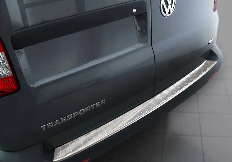 Avisa, ochranná lišta zadního nárazníku, nerezová ocel, vhodné pro VW Transporter T5 2003-2015 (all) & T6 2015- / FL 2019- (with rear dveře) 'XL' 'Ribs'