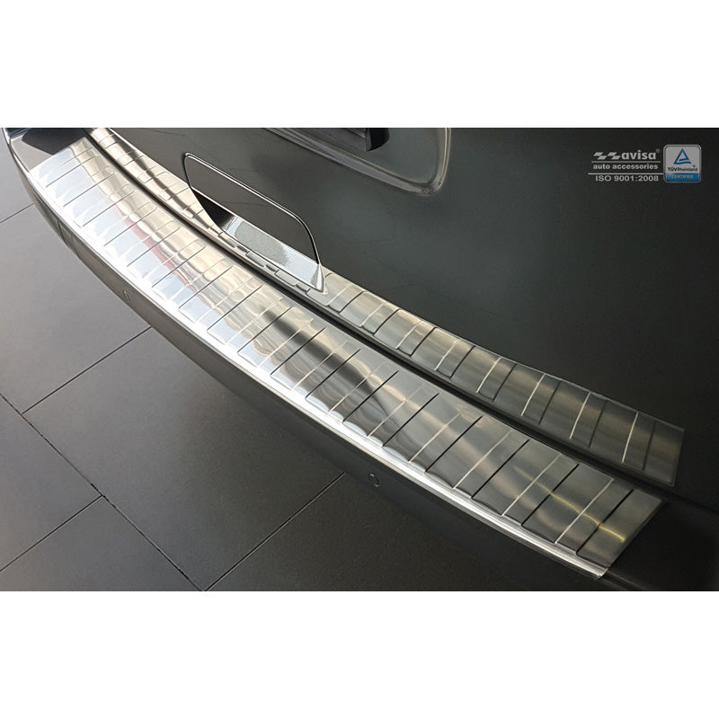 Avisa, ochrana zadního nárazníku, nerezová ocel, pasuje na Citroën Spacetourer / Peugeot Traveller / Peugeot Expert / Toyota Proace Verso 2016- / Opel Vivaro 2019- 'Žebra' (pro lakované nárazníky)
