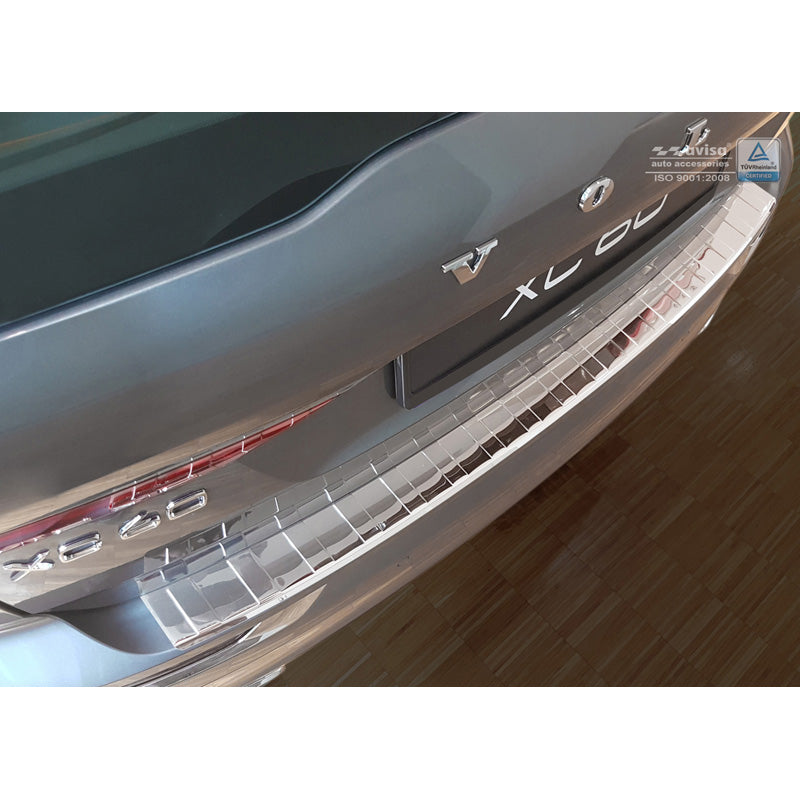 Avisa, ochrana zadního nárazníku, leštěný do vysokého lesku, nerezová ocel, pasuje na Volvo XC60 II 2017-2021 & FL 2021- incl. R-Design 'Žebra'