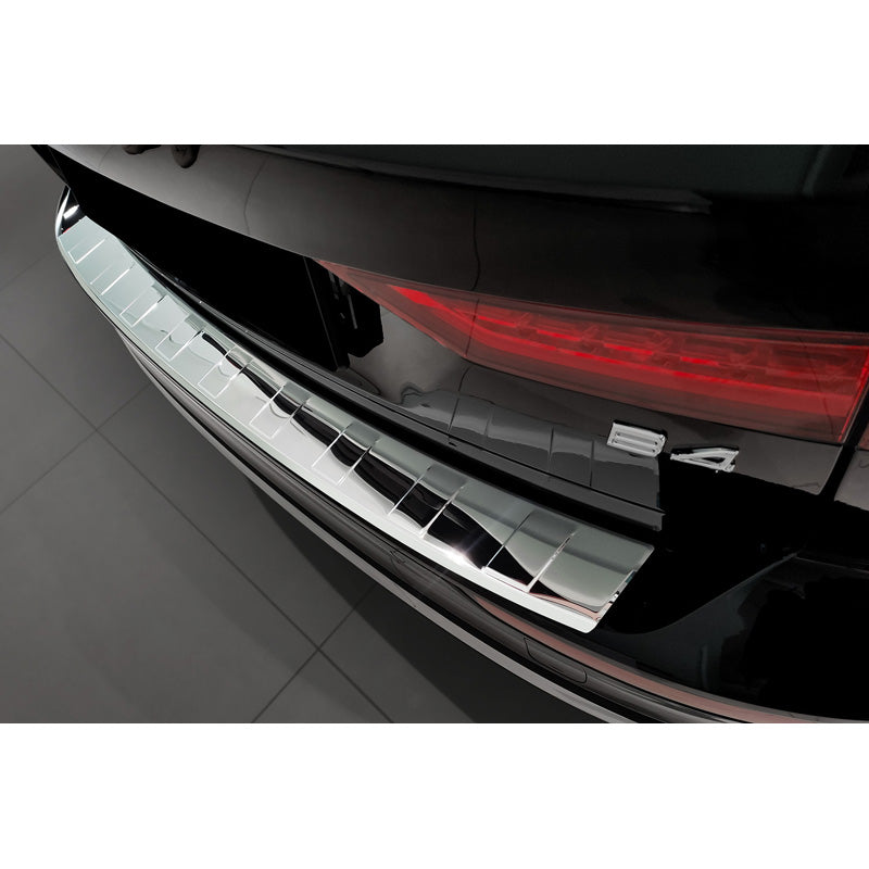 Avisa, ochrana zadního nárazníku, leskle leštěná, nerezová ocel, vhodné pro Volvo V60 II / V60 II Cross Country 2018- & V60 II Plug- In Hybrid / R-Design 2019- 'Žebra'