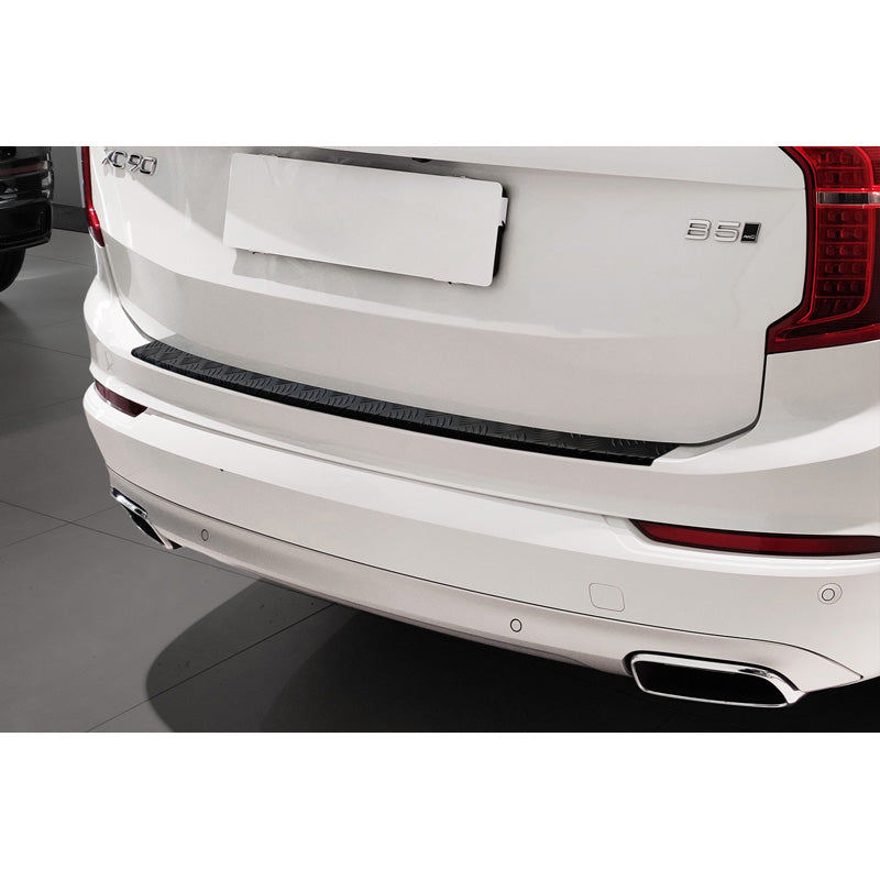 Avisa, ochrana zadního nárazníku, matná černá, hliník, pasuje na Volvo XC90 II 2015- 'Rýhovaná deska'