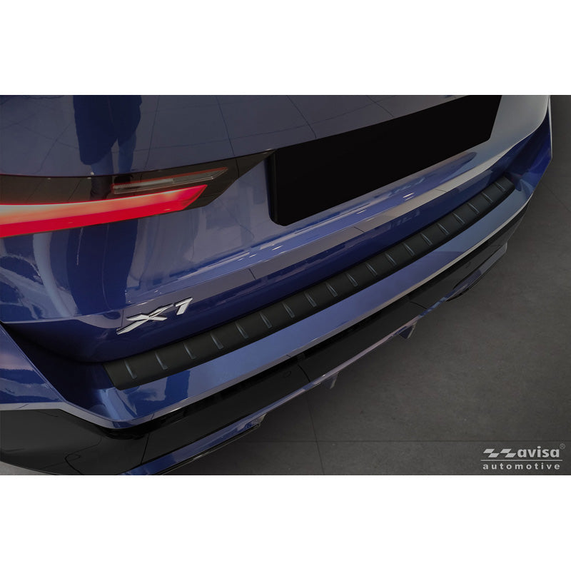 Avisa, Bagkofangerbeskytter, Mat sort rustfrit stål, passer til BMW X1 (U11) M-Sport & iX1 (U11) M-Sport (2022-)