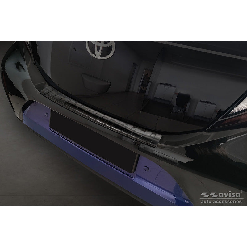 Avisa, kryt zadního nárazníku, nerezová ocel, pasuje na Toyota Aygo X 2022- 'Ribs'