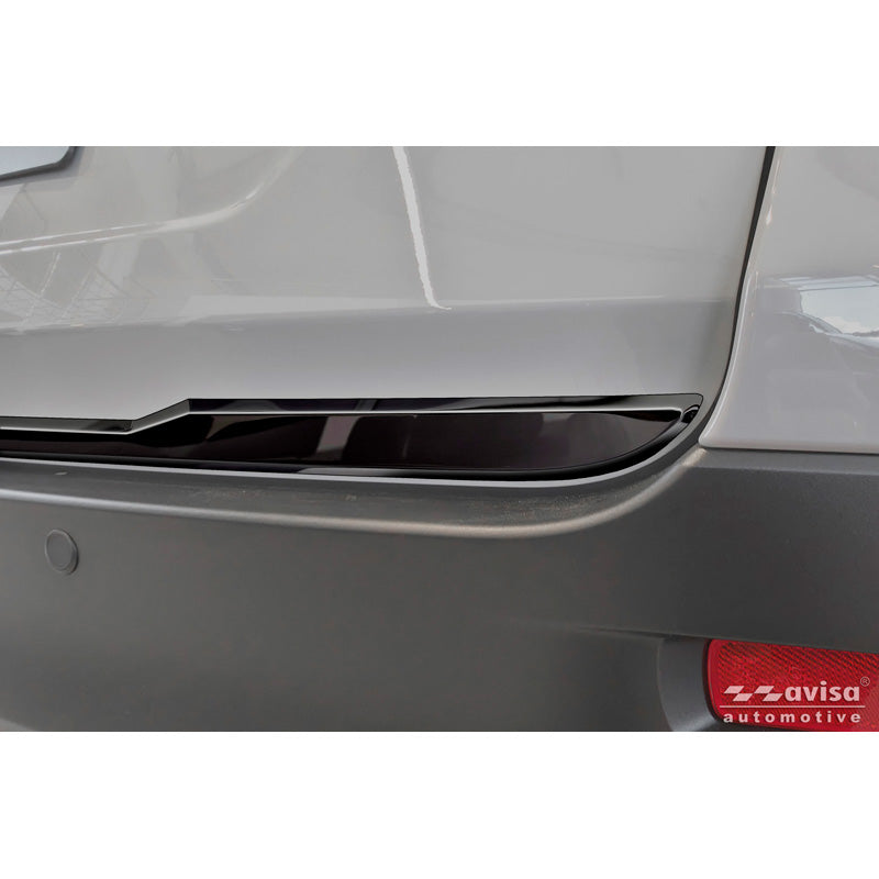 Avisa, Bagkofangerbeskytter, Sort krom rustfrit stål, passer til Mazda CX-5 III (2025-)