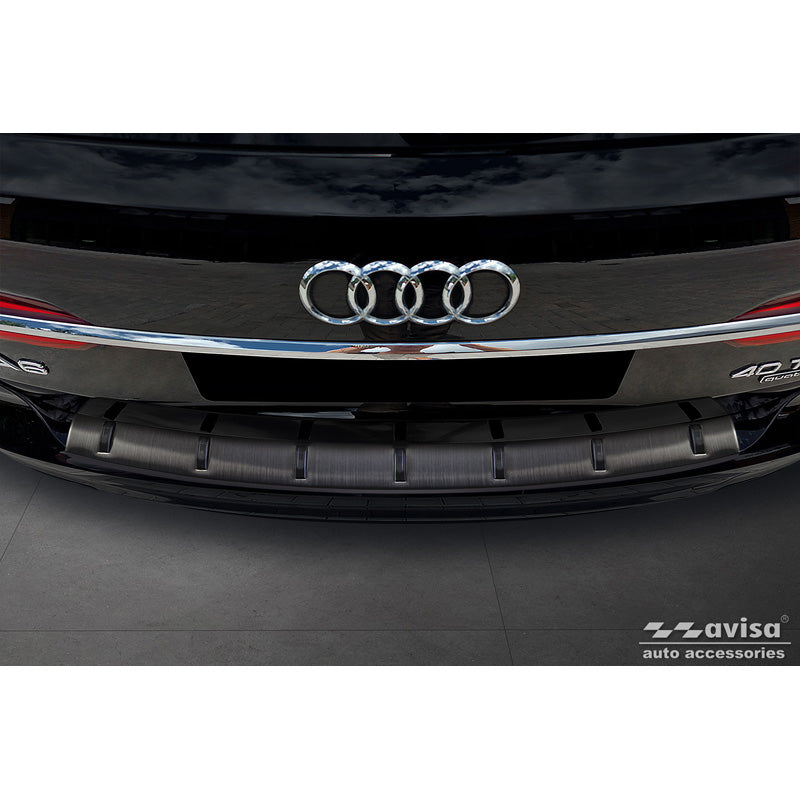 Avisa, Bagkofangerbeskytter, Sort Rustfrit Stål, Passer til Audi A6 (C8) Avant inkl. S-Line 2023-, 'Strong Edition'