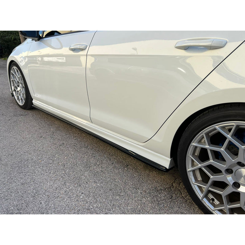Motordrome, Side skirts, fits Volkswagen Golf VII R / R-Line 2012-2017 (ABS Glossy black)