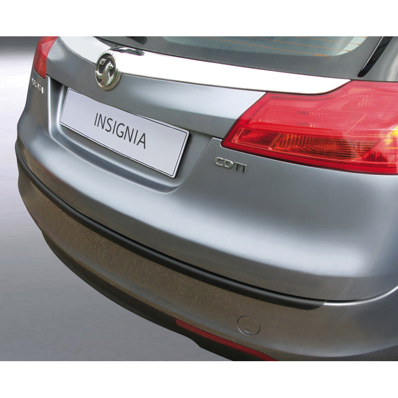RGM, osłona tylnego zderzaka, ABS plastik, pasuje do Opel Insignia Sportstourer 2009-2017 Czarny 'żeberkowany'