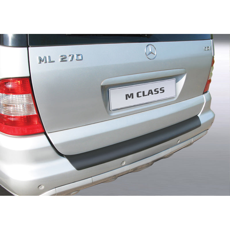 RGM, Protection de pare-chocs arrière, plastique ABS, compatible avec Mercedes-Benz ML 2001-2005 Noir