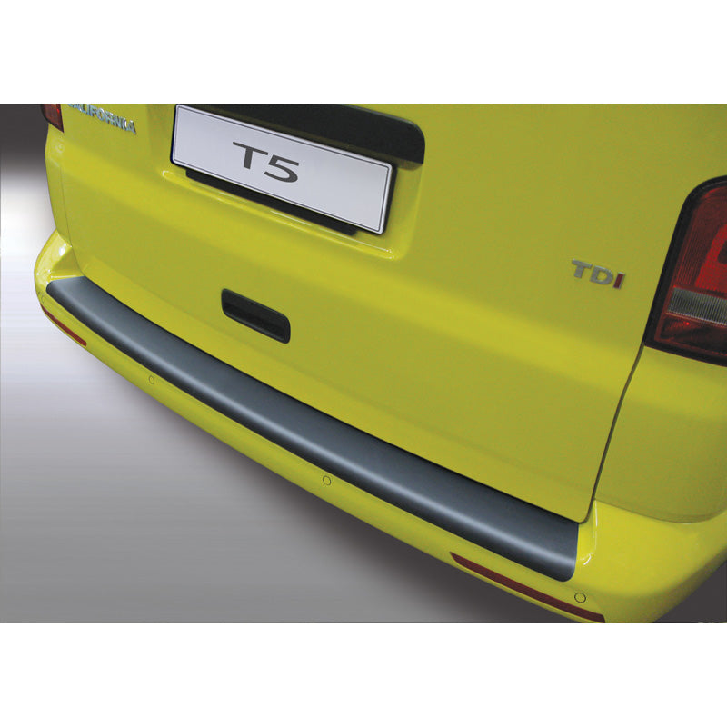 RGM, ochrana zadního nárazníku, ABS plast, pasuje na Volkswagen T5 Caravelle 2012-2015 (pro lakované nárazníky) Černá