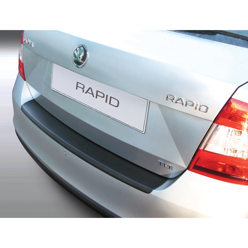 RGM, tylny ochraniacz zderzaka, tworzywo ABS, pasuje do Skoda Rapid 4 doors 2012- Czarny