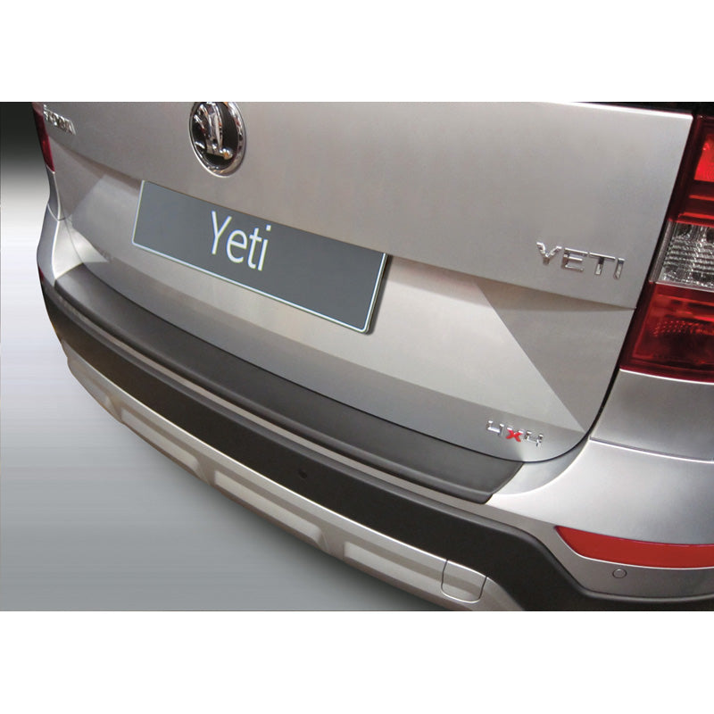 RGM, Protezione paraurti posteriore, plastica ABS, compatibile con Skoda Yeti 4x4/Outdoor 2013-2017 Nero
