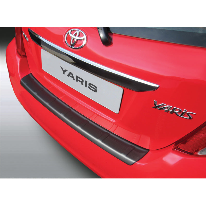 RGM, ochranný kryt zadního nárazníku, ABS plast, pasuje na Toyota Yaris 3/5 dveří 9/2011-8/2014 'žebrovaný' černá