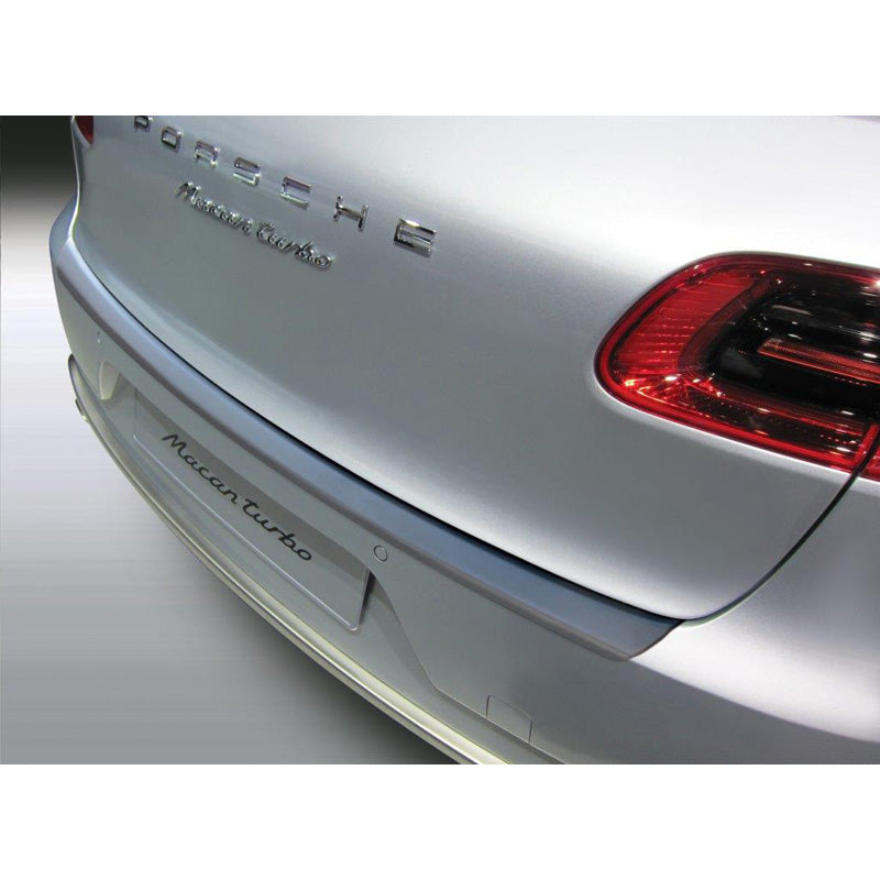 RGM, Protector de parachoques trasero, plástico ABS, compatible con Porsche Macan 4/2014- negro