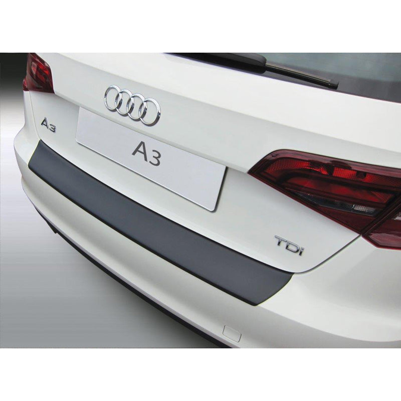 RGM, ochrana zadního nárazníku, ABS plast, vhodné pro Audi A3 8V Sportback 6/2012-4/2016 černá