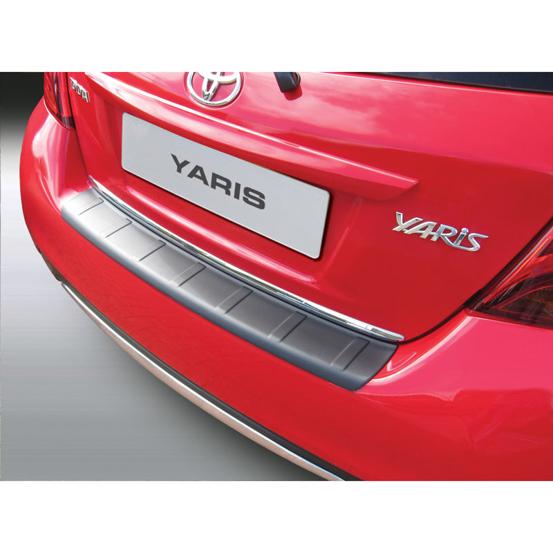 RGM, Rear bumper protector, ABS plastic, fits Toyota Yaris 3/5 doors 2014-2017 'Ribbed' Black
