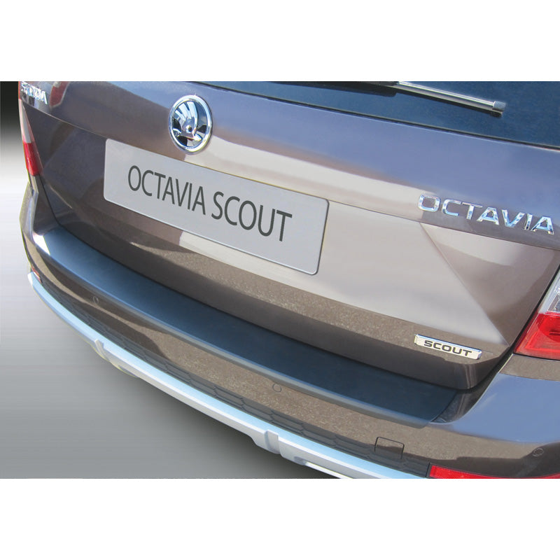 RGM, kryt zadního nárazníku, ABS plast, vhodné pro Skoda Octavia Scout Kombi 6/2013-4/2017 černá