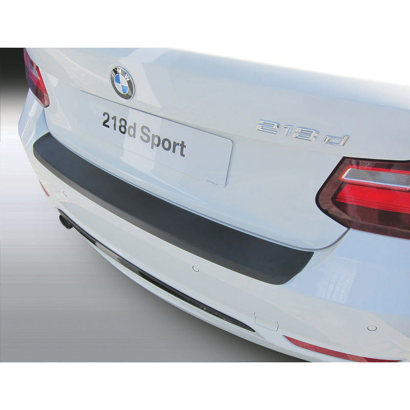 RGM, Ochrana zadního nárazníku, ABS plast, vhodné pro BMW 2-Series F22 SE/Luxury/Sport 4/2014- Black