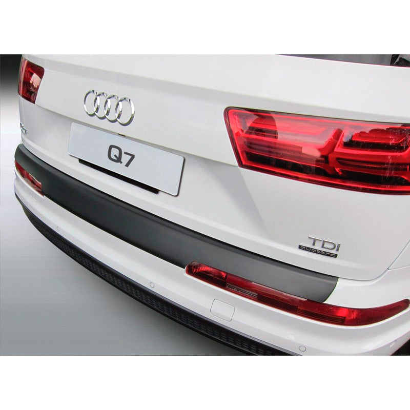 RGM, Rear bumper protector, ABS plastic, fits Audi Q7 & SQ7 6/2015- Black
