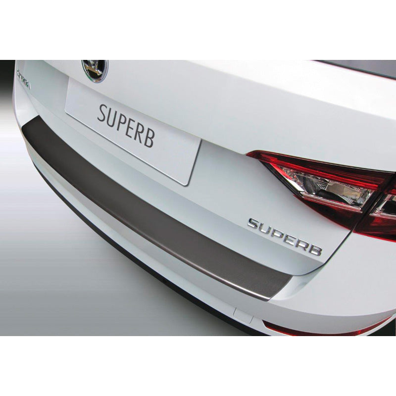 RGM, Ochrana zadního nárazníku, ABS plast, pasuje na Skoda Superb Combi 9/2015- Černá