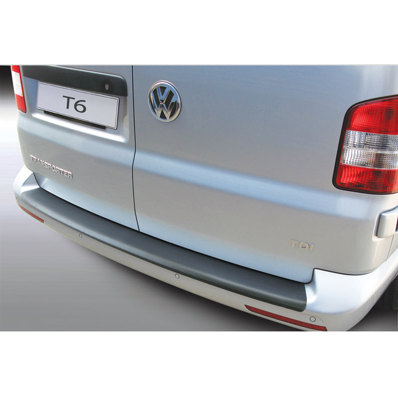 RGM, Protezione paraurti posteriore, plastica ABS, adatto a Volkswagen Transporter T6 Caravelle/Multivan 9/2015- con porte posteriori Black