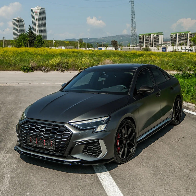 OneWay, Kompletní body kit, lesklá černá, pasuje na Audi A3 8Y Sedan S3/S-Line (2020-2024)
