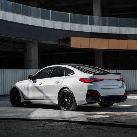 OneWay, Komplet body kit, Blank sort, passer til BMW i4 G26 M-Pack (2021-)