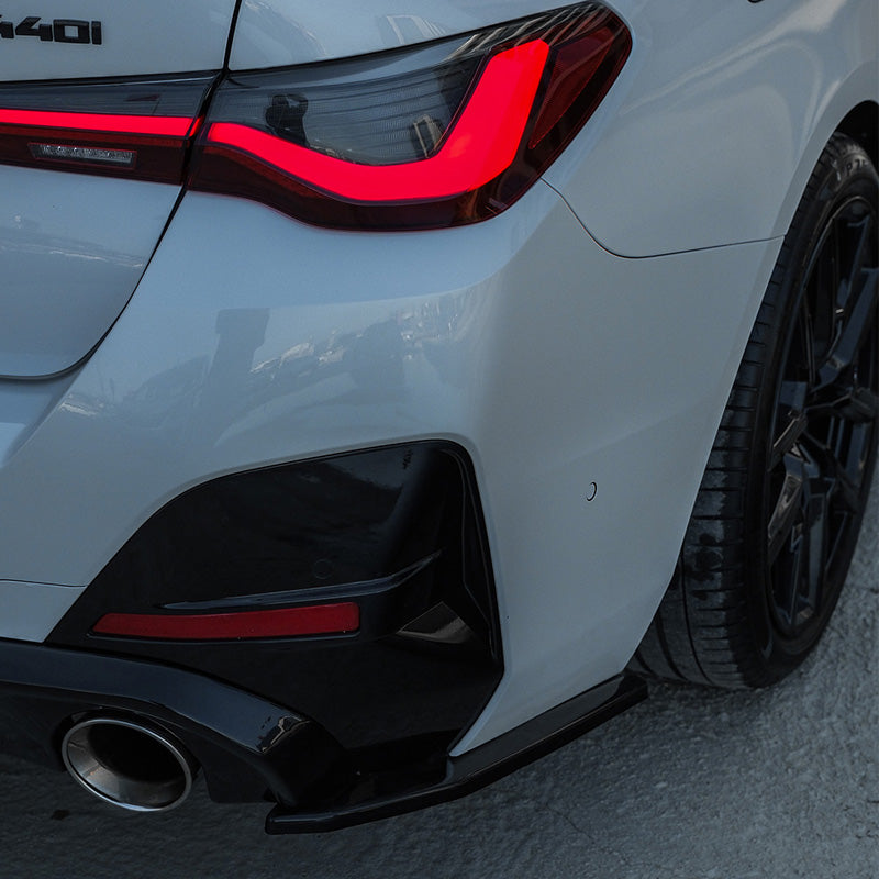 OneWay, zadní splittery nárazníku, lesklá černá, pasuje na BMW 4-Series G26 M-Pack/M440i 2021-, 2dílná sada