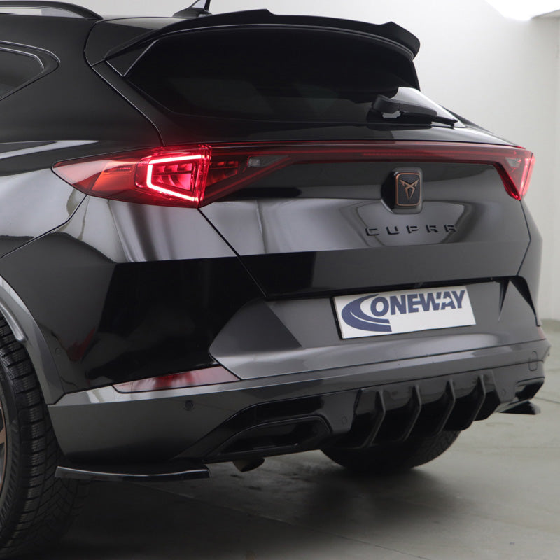OneWay, achterbumper diffusor, hoogglans zwart, past op Cupra Formentor 2020-2024