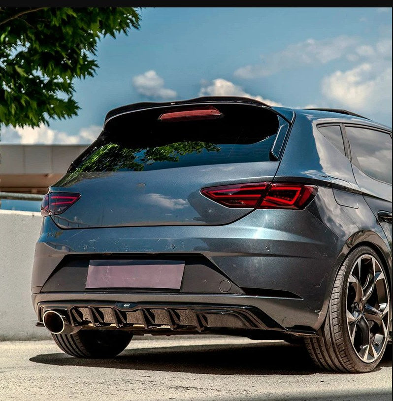 OneWay, Diffusore del paraurti posteriore, nero lucido, Compatibile con Seat Leon (5F) HB FR Facelift 2017-2020