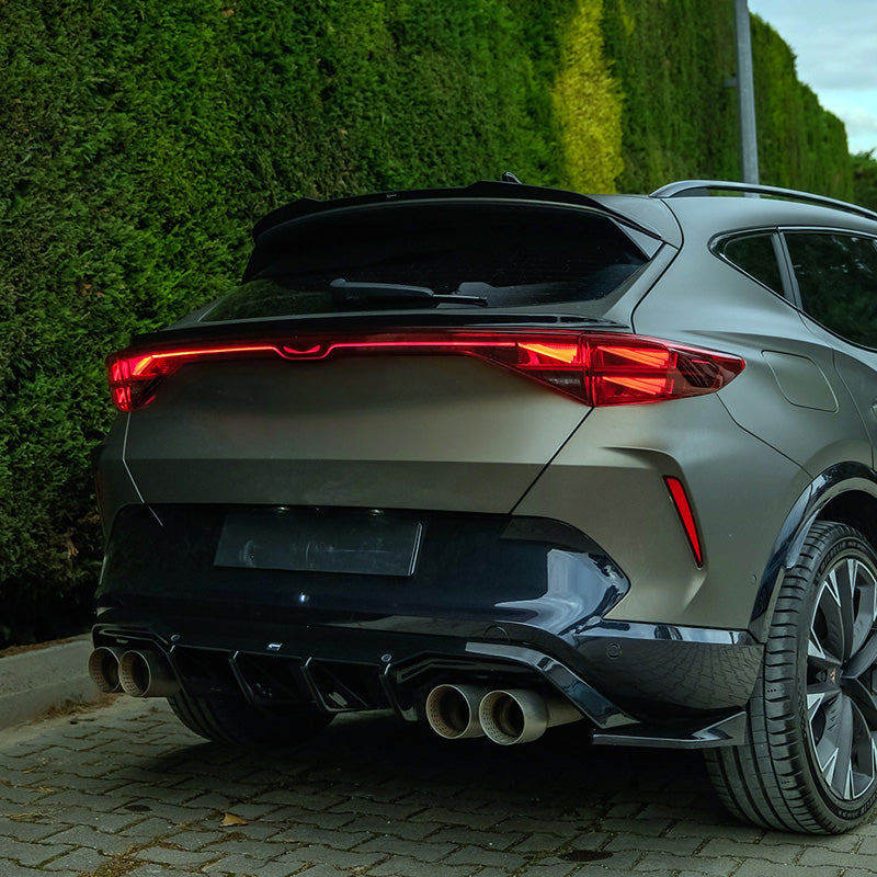 OneWay, Onderlip, glanzend zwart, past op Cupra Formentor Facelift 2024- excl. VZ5 - Version 2