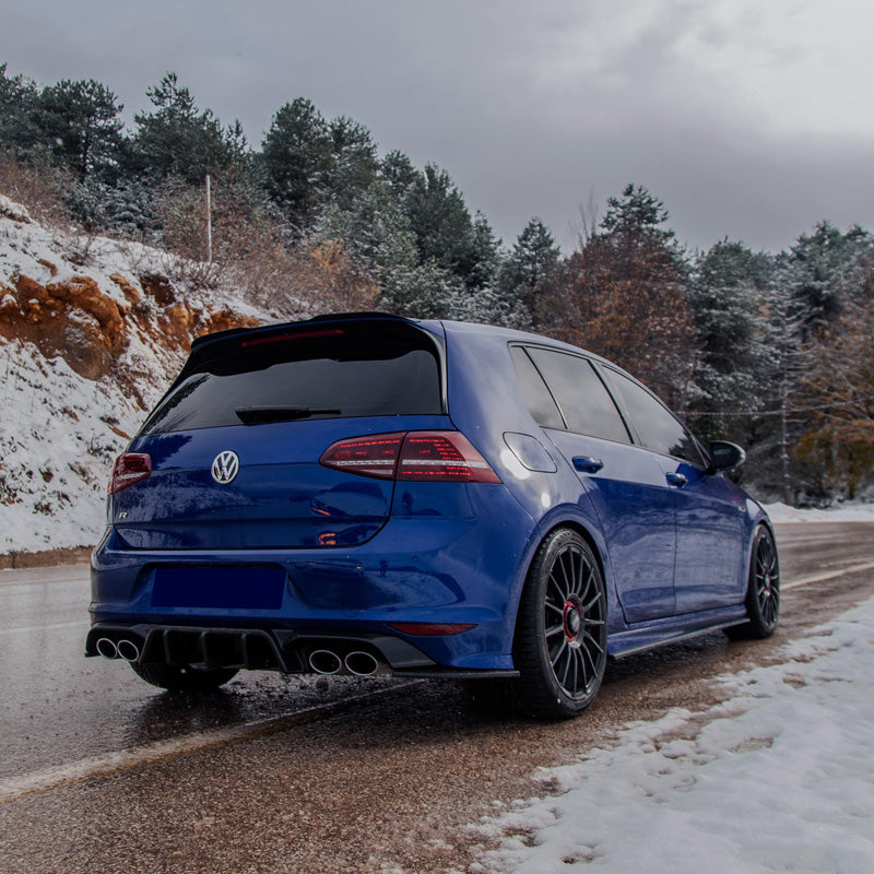 OneWay, kryt střešního spoileru, lesklá černá, pasuje na Volkswagen Golf VII (7&7.5) HB GTi/GTD/R/R Line 2013-2020, Version 2