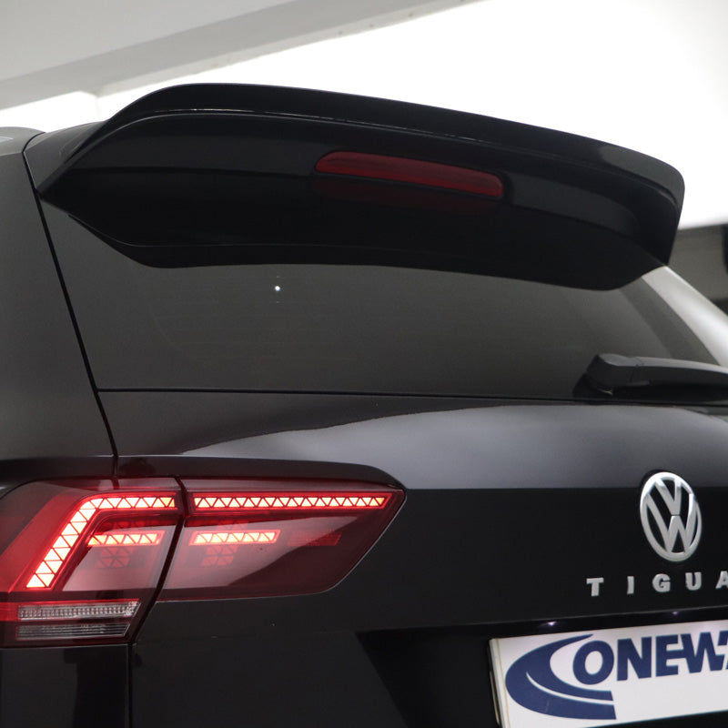 OneWay, střešní spoiler, lesklá černá, pasuje na Volkswagen Tiguan II R-Line 2016-2020