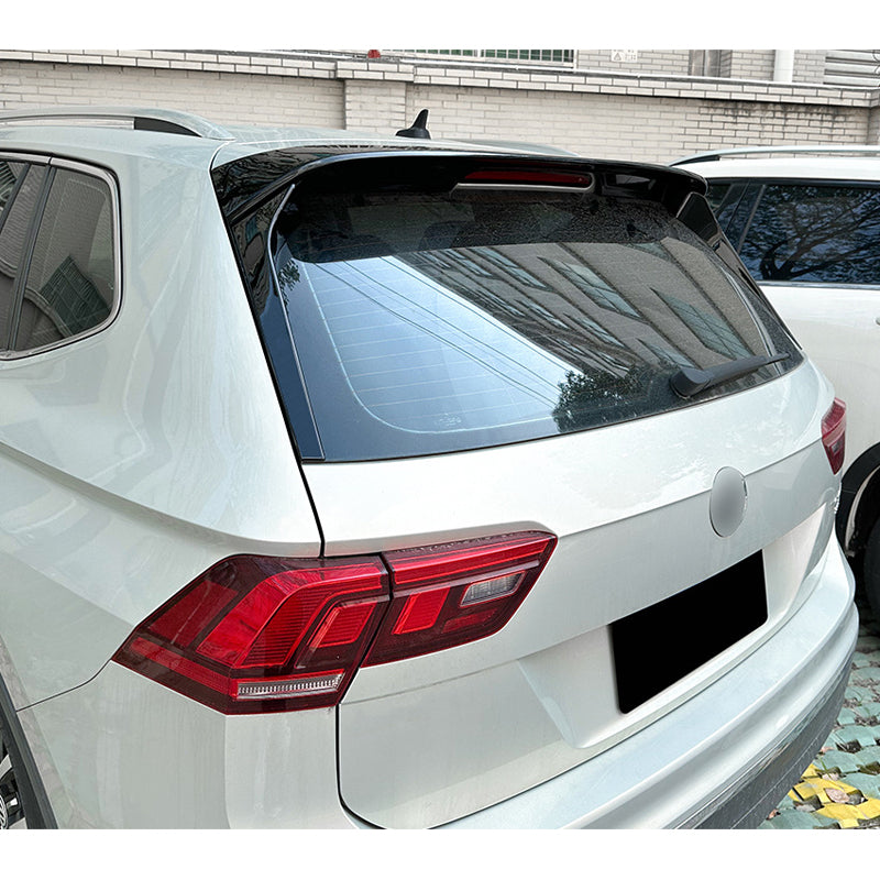 AutoStyle, Tagspoiler, Glansfuld Sort, Passer til Volkswagen Tiguan II (2016-2024) ekskl. R/R-Line
